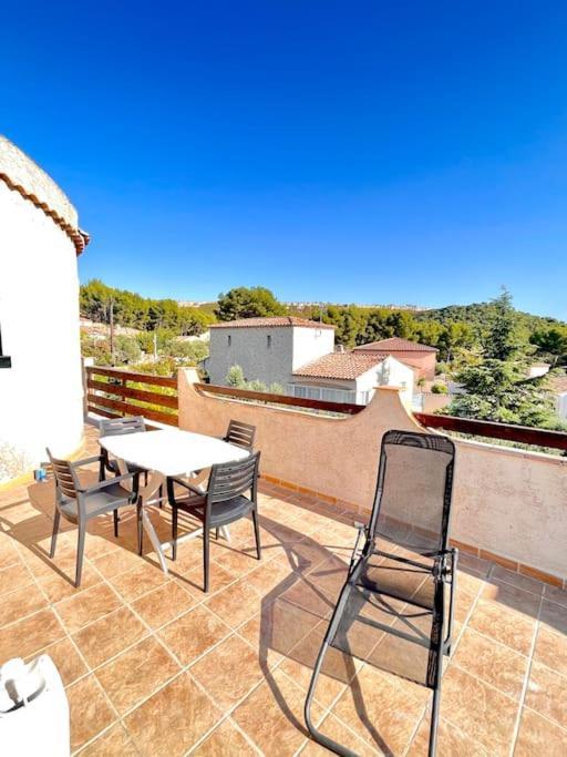 Appartement Proche Aeroport Marseille Marignane - Studio Confortable - Logement Ideal - Hebergement Tout Equipe โรญัค ภายนอก รูปภาพ